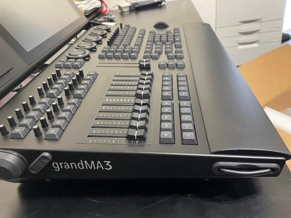 GrandMA 3 Compact Console - 5