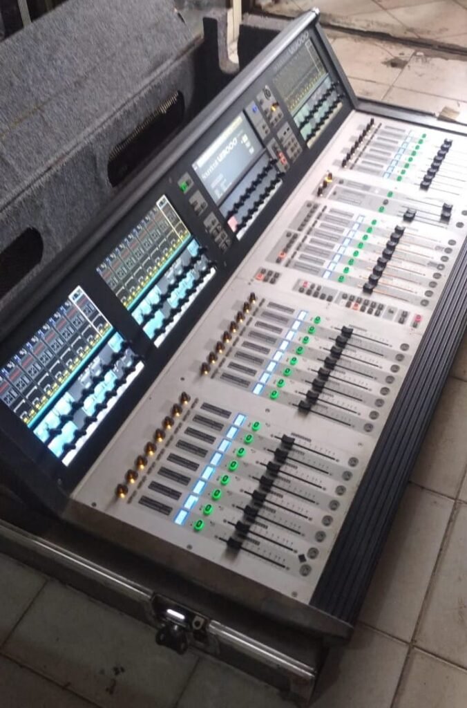Soundcraft Vi3000 + Vi5000 + Racks Package - Braveo
